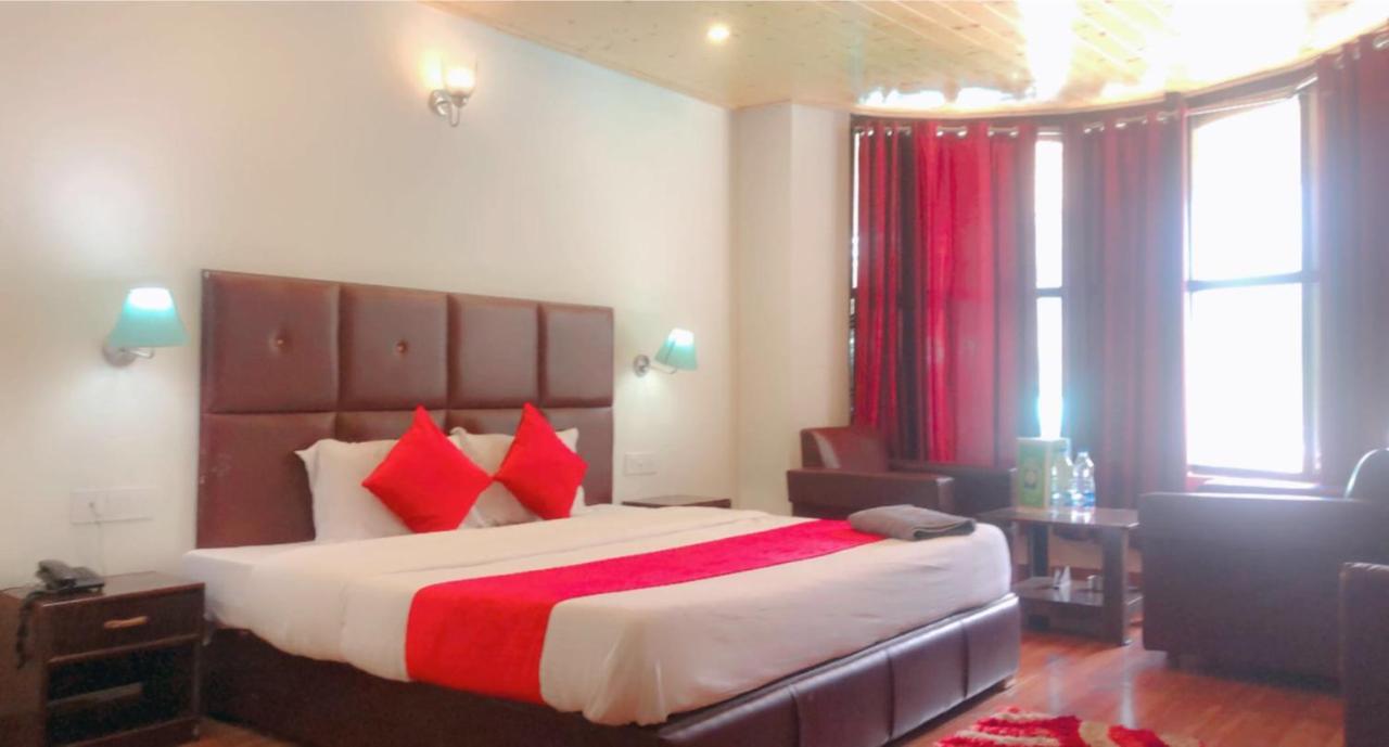 Hotel Hadimba - In City Center Manāli Buitenkant foto