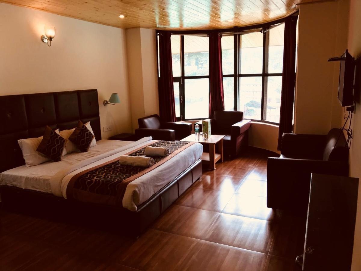 Hotel Hadimba - In City Center Manāli Buitenkant foto