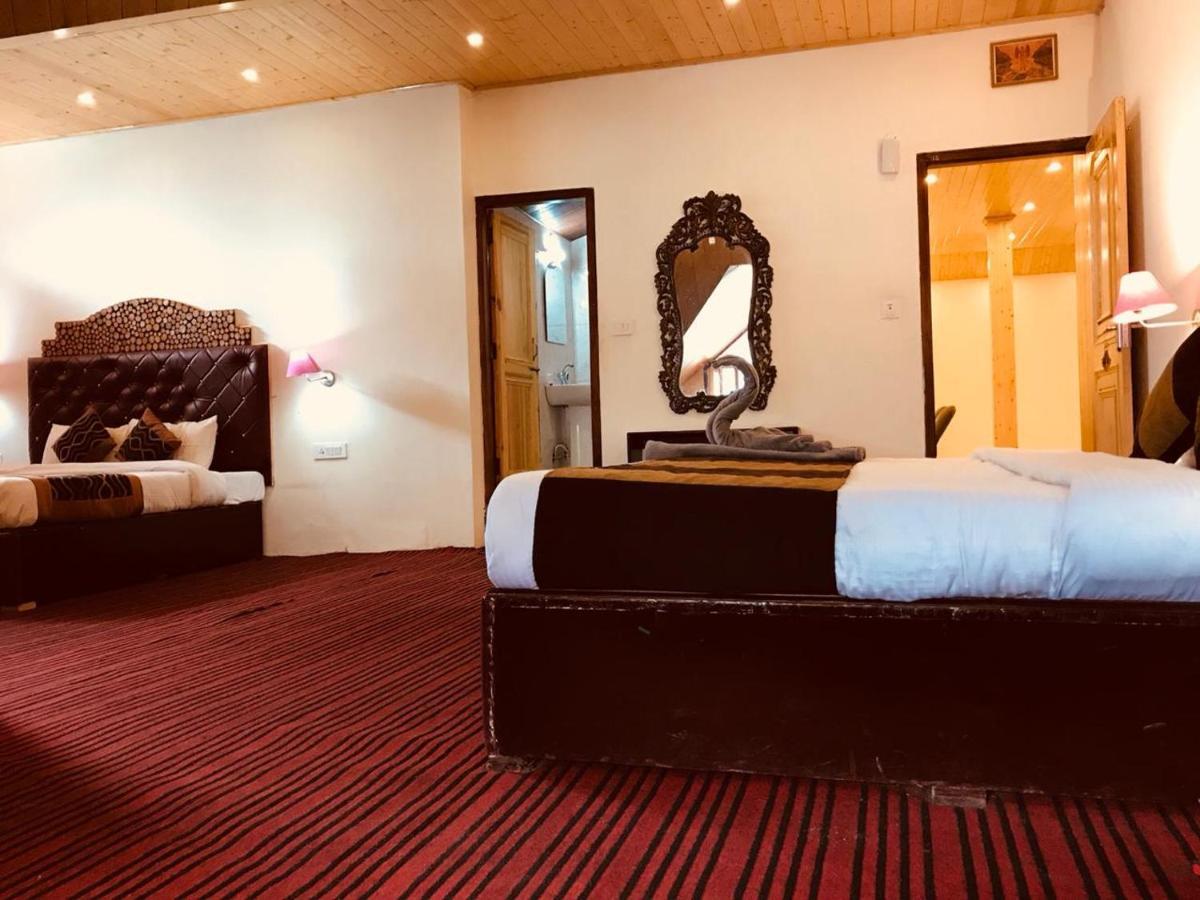 Hotel Hadimba - In City Center Manāli Buitenkant foto